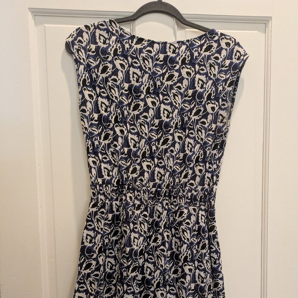 Loft dress - Picture 2 of 3